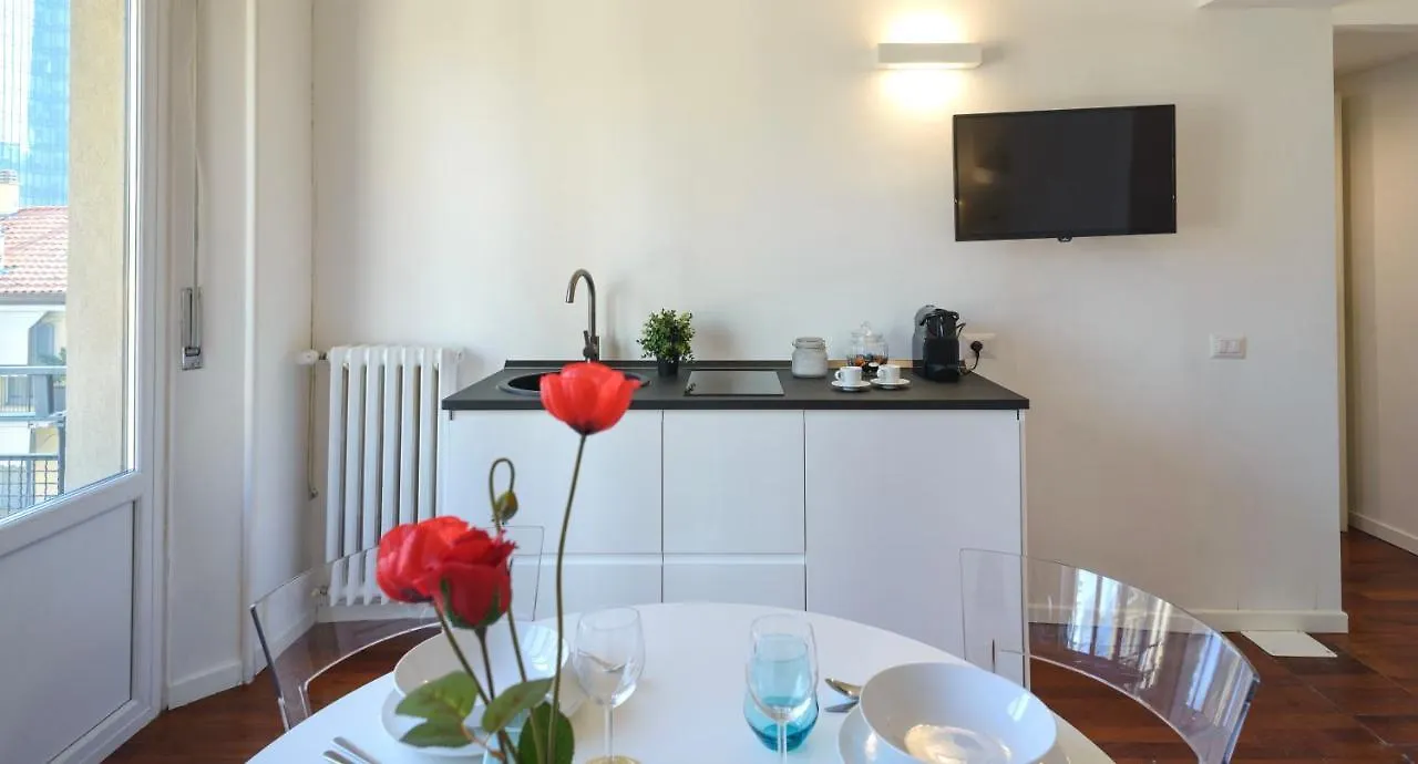 Milanoverse Apartment 0*, Milan